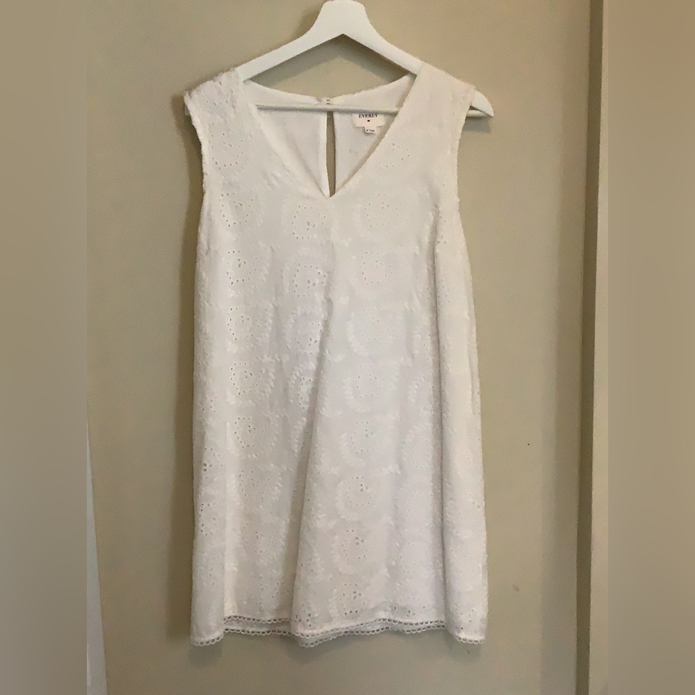White lace dress